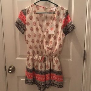 Cute and stylish Romper!